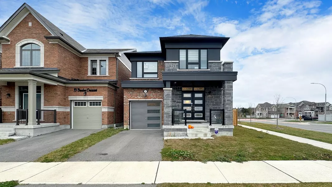 21 Broden CRES, Whitby, ON L1P 0M1