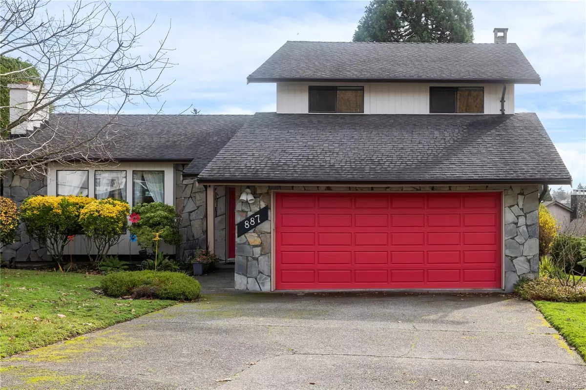 Saanich, BC V8X 4M9,887 Denford Cres