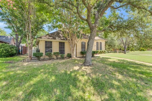 Burleson, TX 76028,1100 Rock Ridge Drive