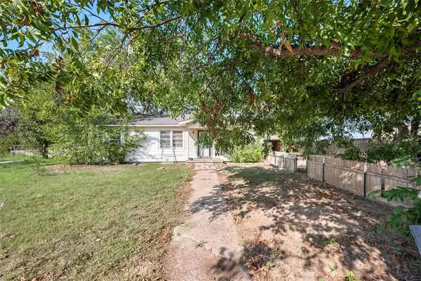 Chico, TX 76431,1300 Cr-1550