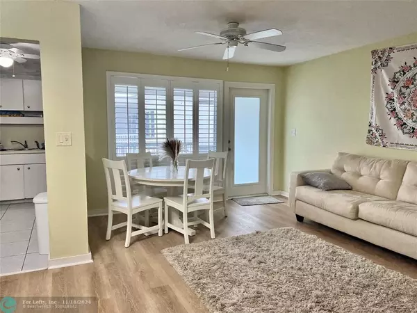 Pompano Beach, FL 33062,1439 S Ocean Blvd  #302