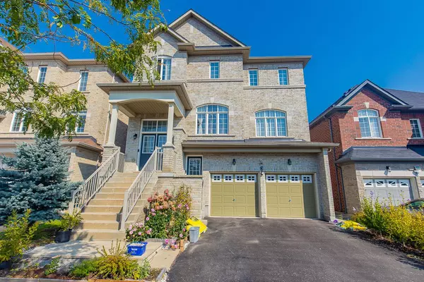 Markham, ON L6E 0N4,3 Furrow ST