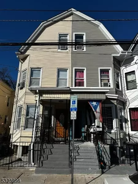 288 Garside St, Newark City, NJ 07104