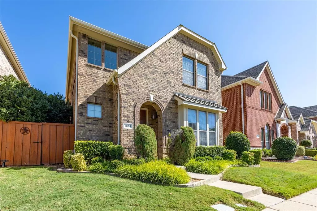 Plano, TX 75025,7024 Dry Creek Drive