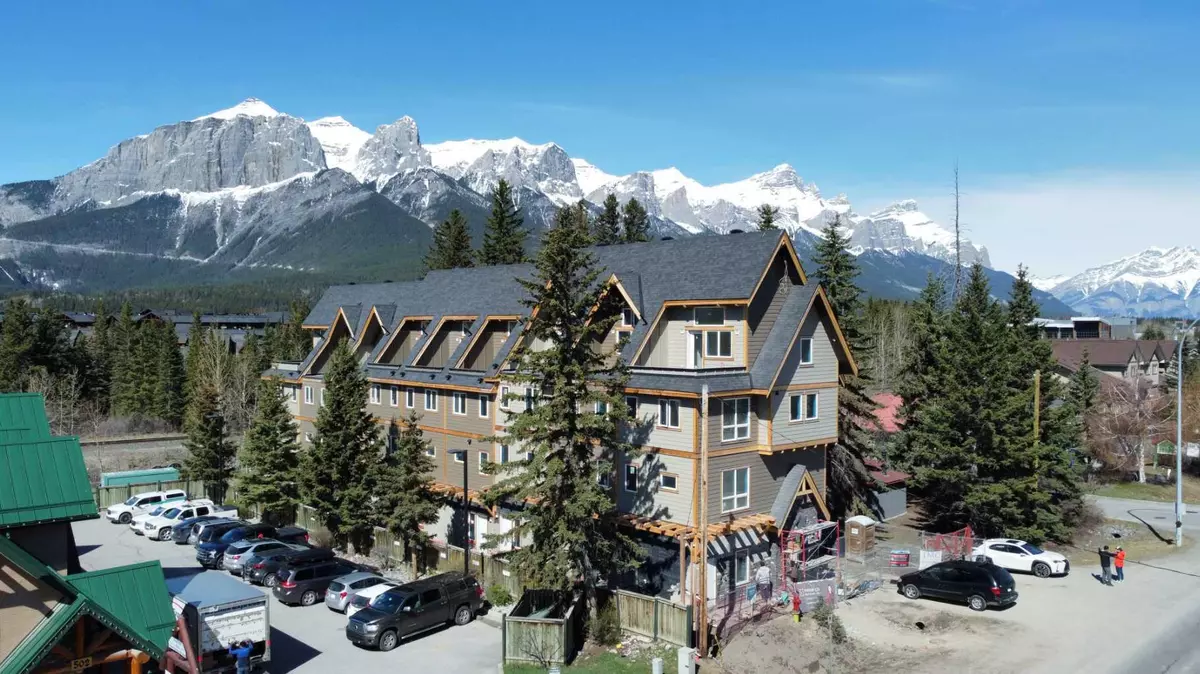 Canmore, AB T1W 1N9,506 Bow Valley TRL #9