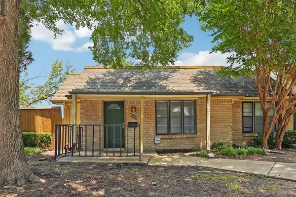 13937 Brookgreen Drive, Dallas, TX 75240