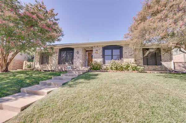 Dallas, TX 75243,9223 Coral Cove Drive