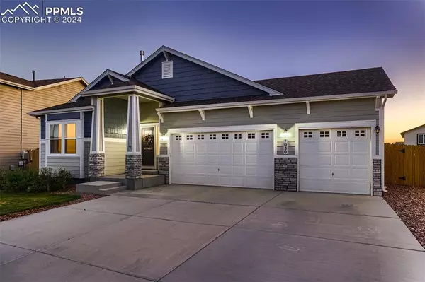 7030 Peachleaf DR, Colorado Springs, CO 80925