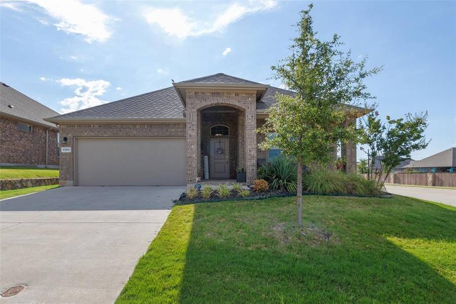 1701 Damascus Court, Granbury, TX 76049