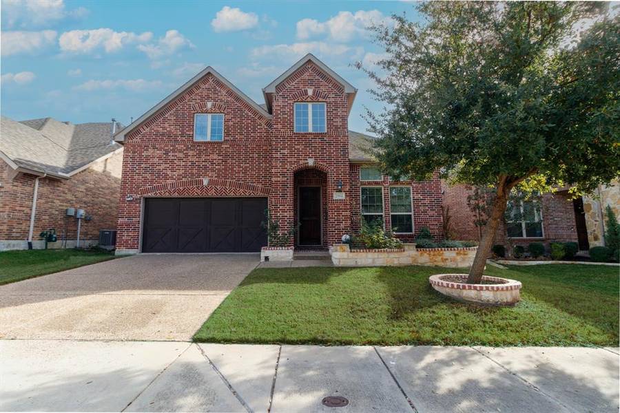 2904 COLE CASTLE Drive, Lewisville, TX 75056