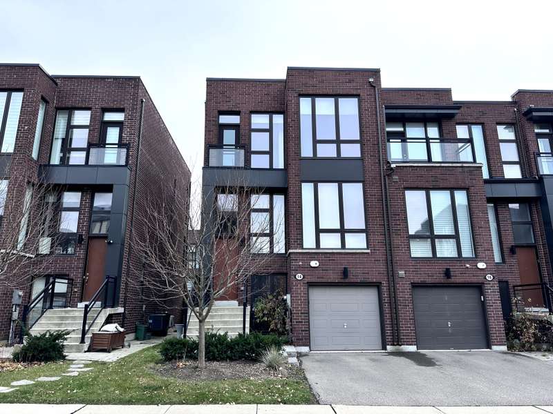 14 Allerton RD, Vaughan, ON L4J 0K1