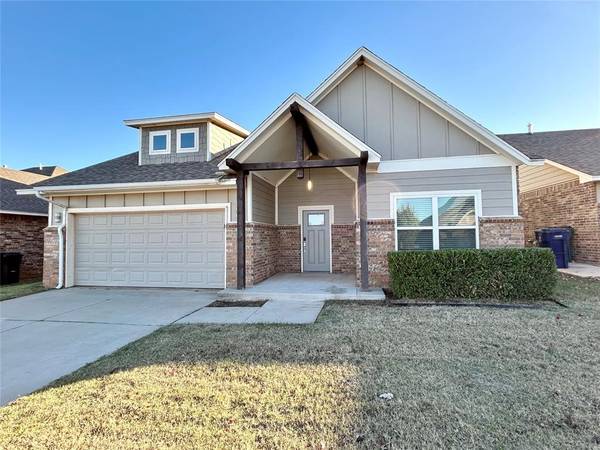 9412 NW 89th Street, Yukon, OK 73099