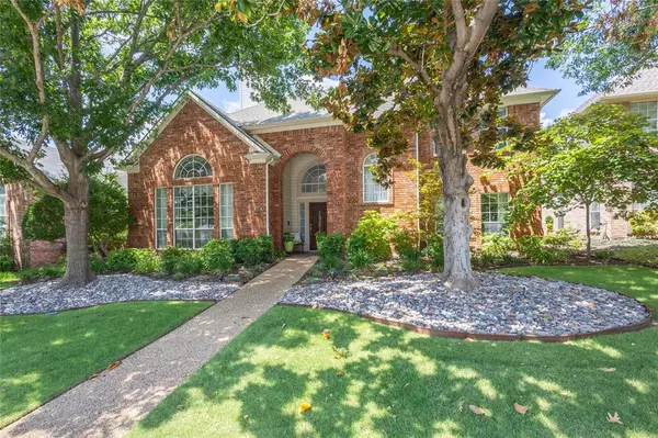 Dallas, TX 75248,7323 Highland Heather Lane