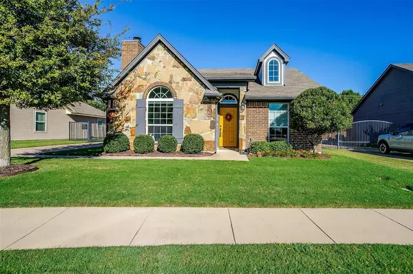 224 Tinker Trail, Burleson, TX 76028