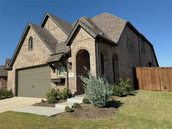 1813 Pelham Drive, Aubrey, TX 76227