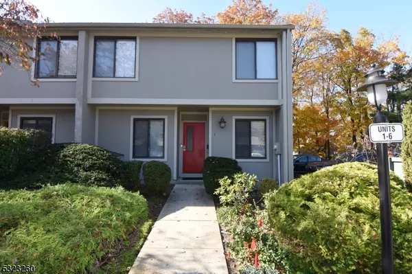 1 Irongate, Metuchen Boro, NJ 08840