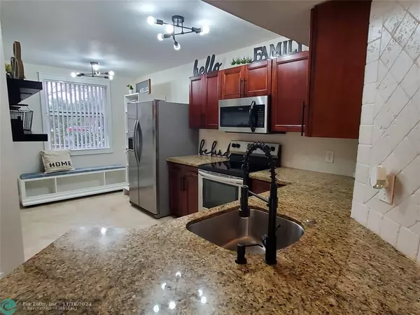 Coral Springs, FL 33067,8891 Wiles Rd  #108