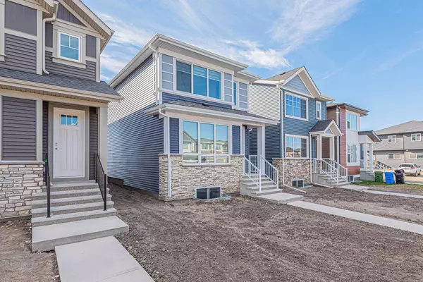 Calgary, AB T3N 2L8,272 Corner Glen CRES NE