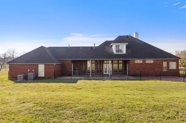 Mansfield, TX 76063,7217 Pecan Court