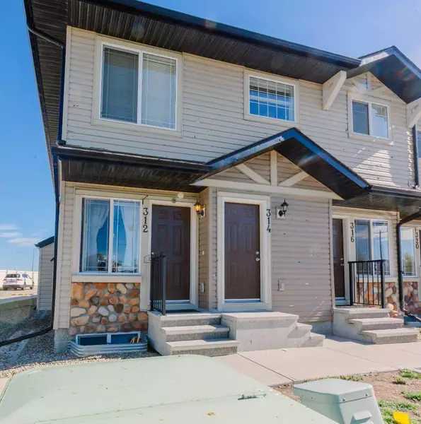 312 Saddlebrook PT NE, Calgary, AB T3H 3C7