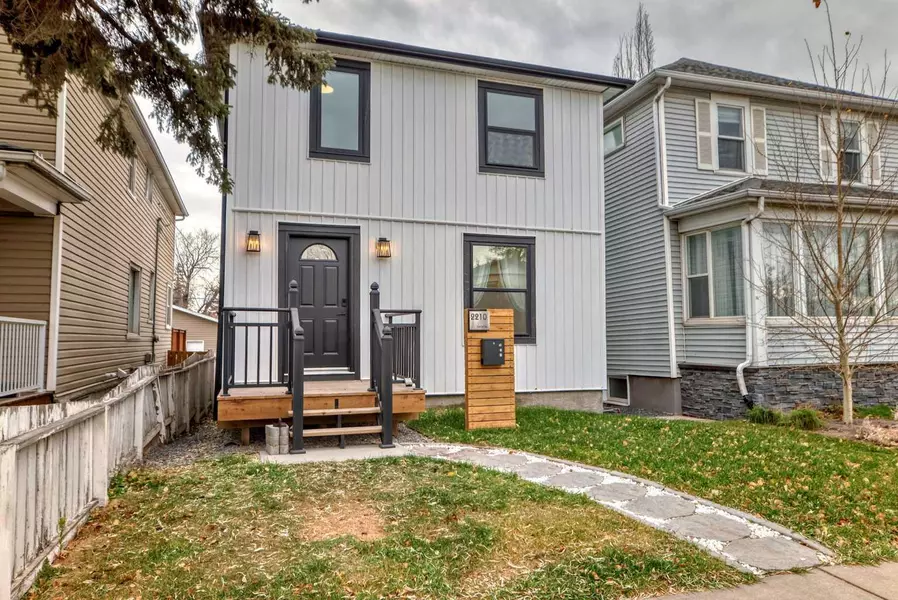 2210 15A ST Southeast, Calgary, AB T2G 3N1