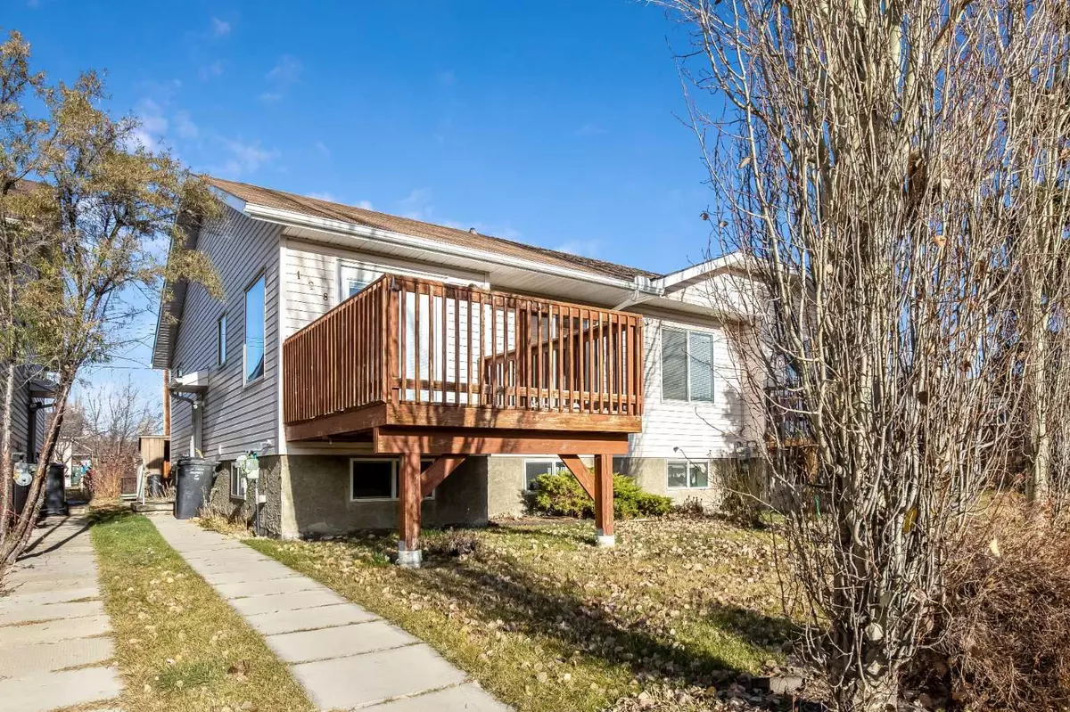 High River, AB T1V 1R8,128 8 AVE Southeast