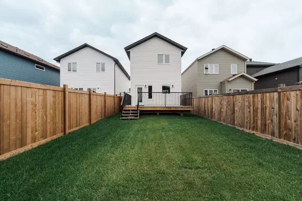 Fort Mcmurray, AB T9J 1C3,145 Athabasca CRES