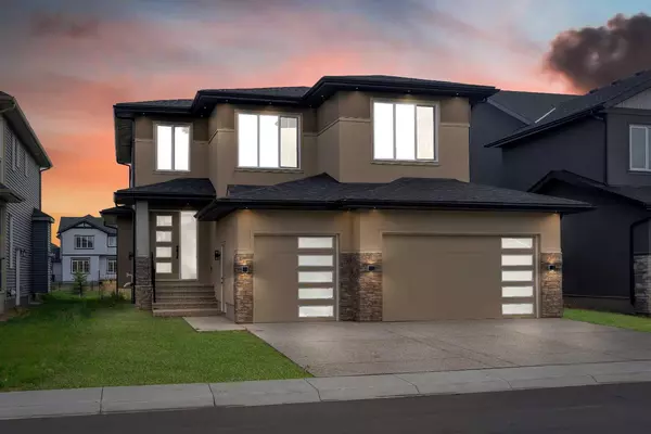 180 Sandpiper LNDG, Chestermere, AB T1X 1Y8