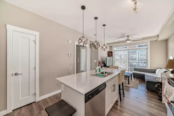 Calgary, AB T2x5e2,25 Walgrove WALK SE #305