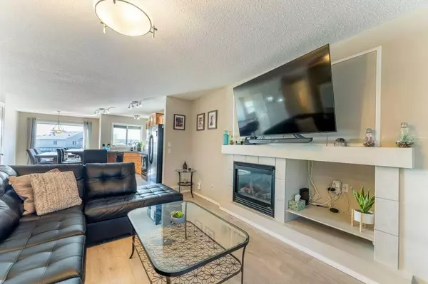 Calgary, AB T3K 5T7,131 Covepark WAY Northeast