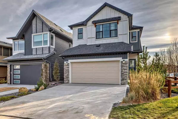 Calgary, AB T3R 1Y2,89 Sage Hill CRES NW