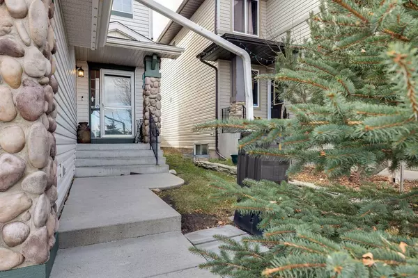 Calgary, AB T2Y 5A2,41 Eversyde Close SW