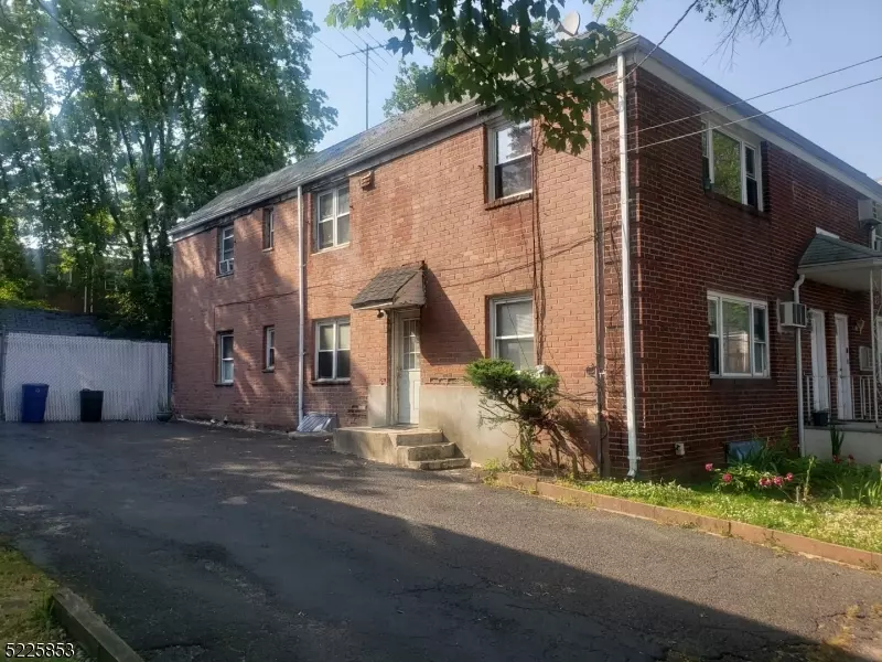 175 Midland Pl, Newark City, NJ 07106