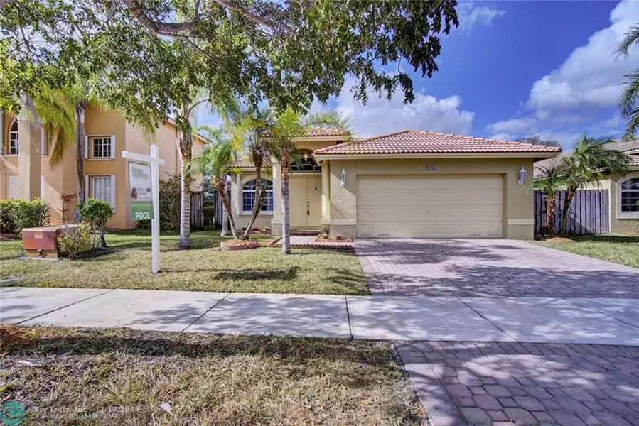 184 SW 206th Ave, Pembroke Pines, FL 33029