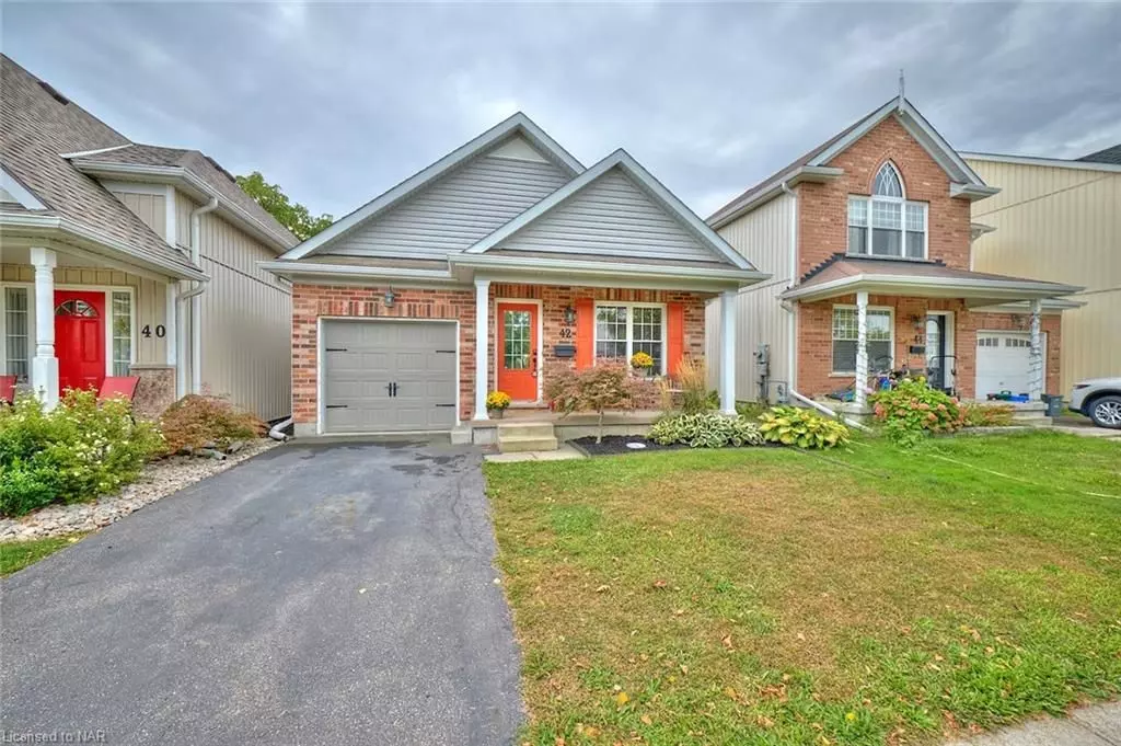 St. Catharines, ON L2R 0A5,42 Chicory CRES