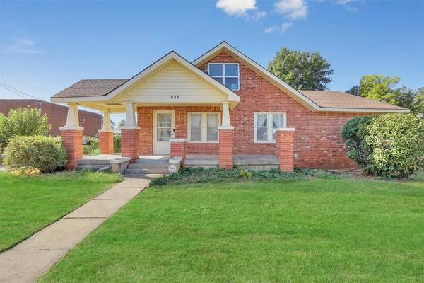 120 W Tyler Street,  Mangum,  OK 73554