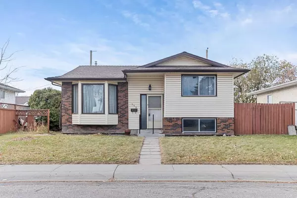 Calgary, AB T2A 4N4,248 Madeira CRES NE