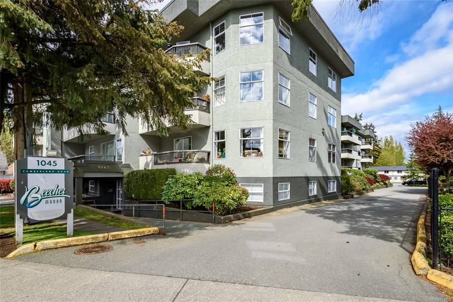 1045 Cumberland Rd #110, Courtenay, BC V9N 2E7