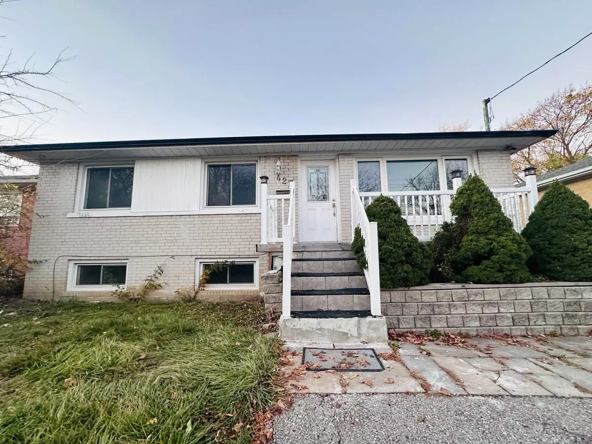 Richmond Hill, ON L4C 2R9,427 Crosby AVE #Main