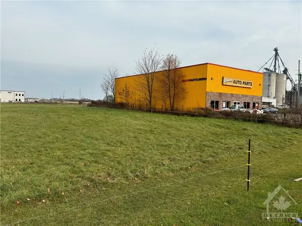 Winchester, ON K0C 2K0,00 ST LAWRENCE ST