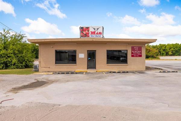 1503 Chico Highway, Bridgeport, TX 76426