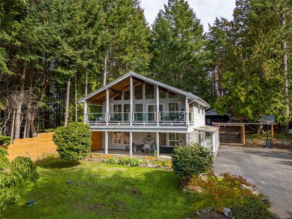 1626 Schooner Way, Pender Island, BC V0N 2M2