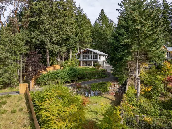 Pender Island, BC V0N 2M2,1626 Schooner Way