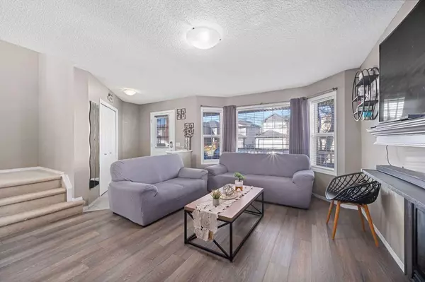 Calgary, AB T2Y 4X2,245 Evermeadow AVE Southwest