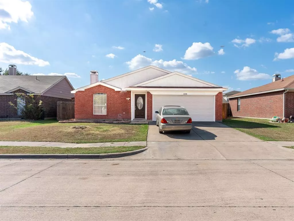 Arlington, TX 76002,6408 Nicole Way