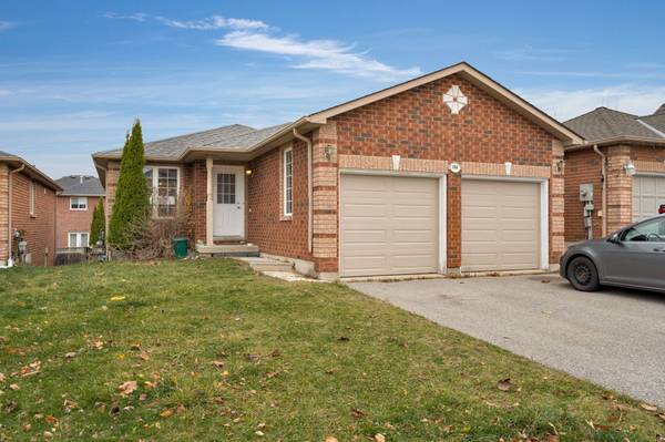 194 Country LN #Lower, Barrie, ON L4N 0W1