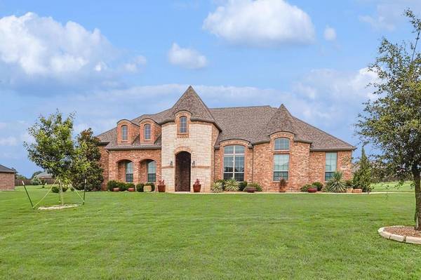 209 Denali Way, Waxahachie, TX 75167