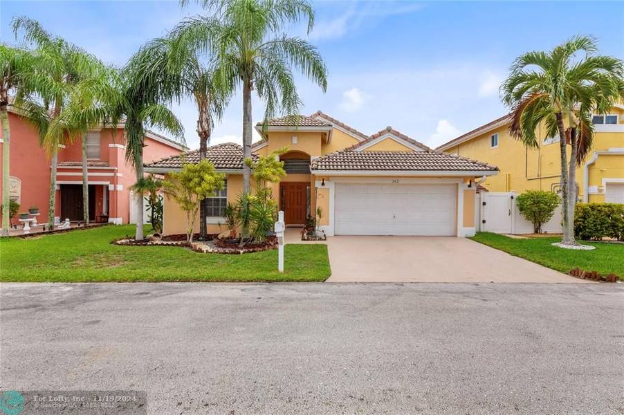 142 Citrus Park Cir, Boynton Beach, FL 33436