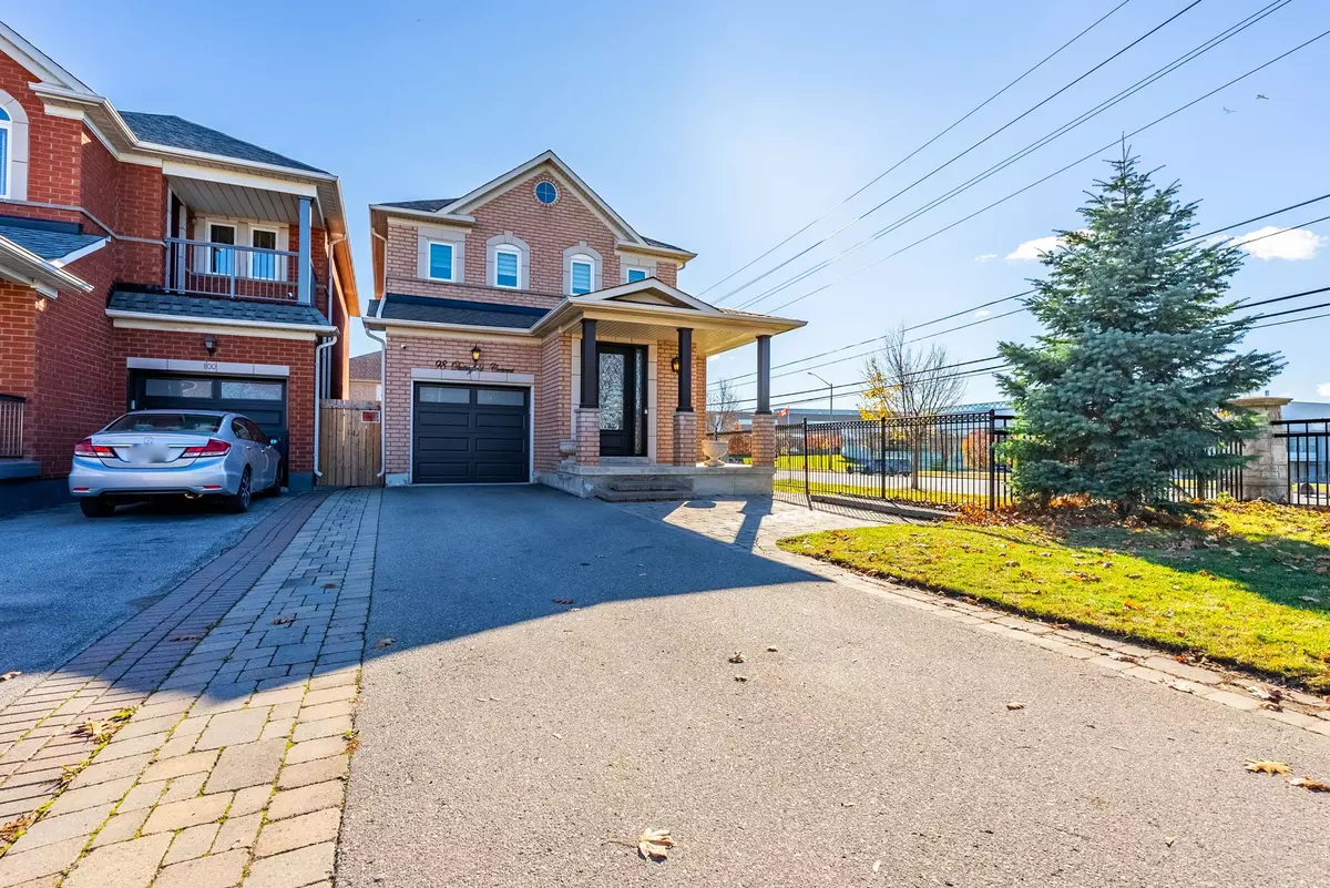 Vaughan, ON L4H 2T7,98 Daiseyfield CRES