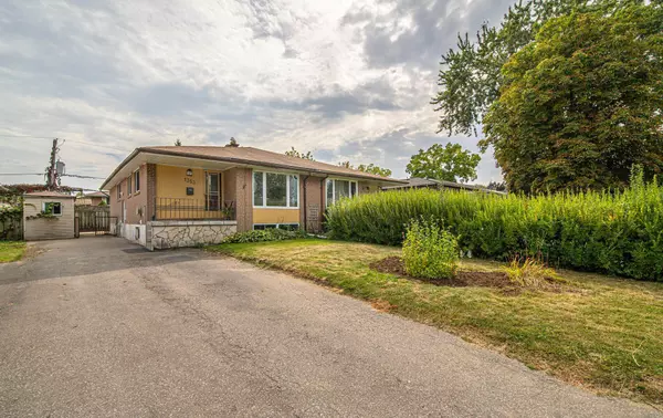 1353 Poprad AVE #Bsmt 2, Pickering, ON L1W 1L2